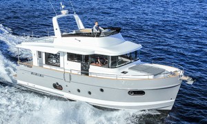 Beneteau Swift trawler 50 Flagship of the range that reinvented the traditional trawler, the Swift Trawler 50 offers a greater amount of interior space and light