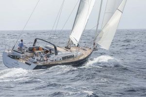 Beneteau Oceanis 60 Sailing